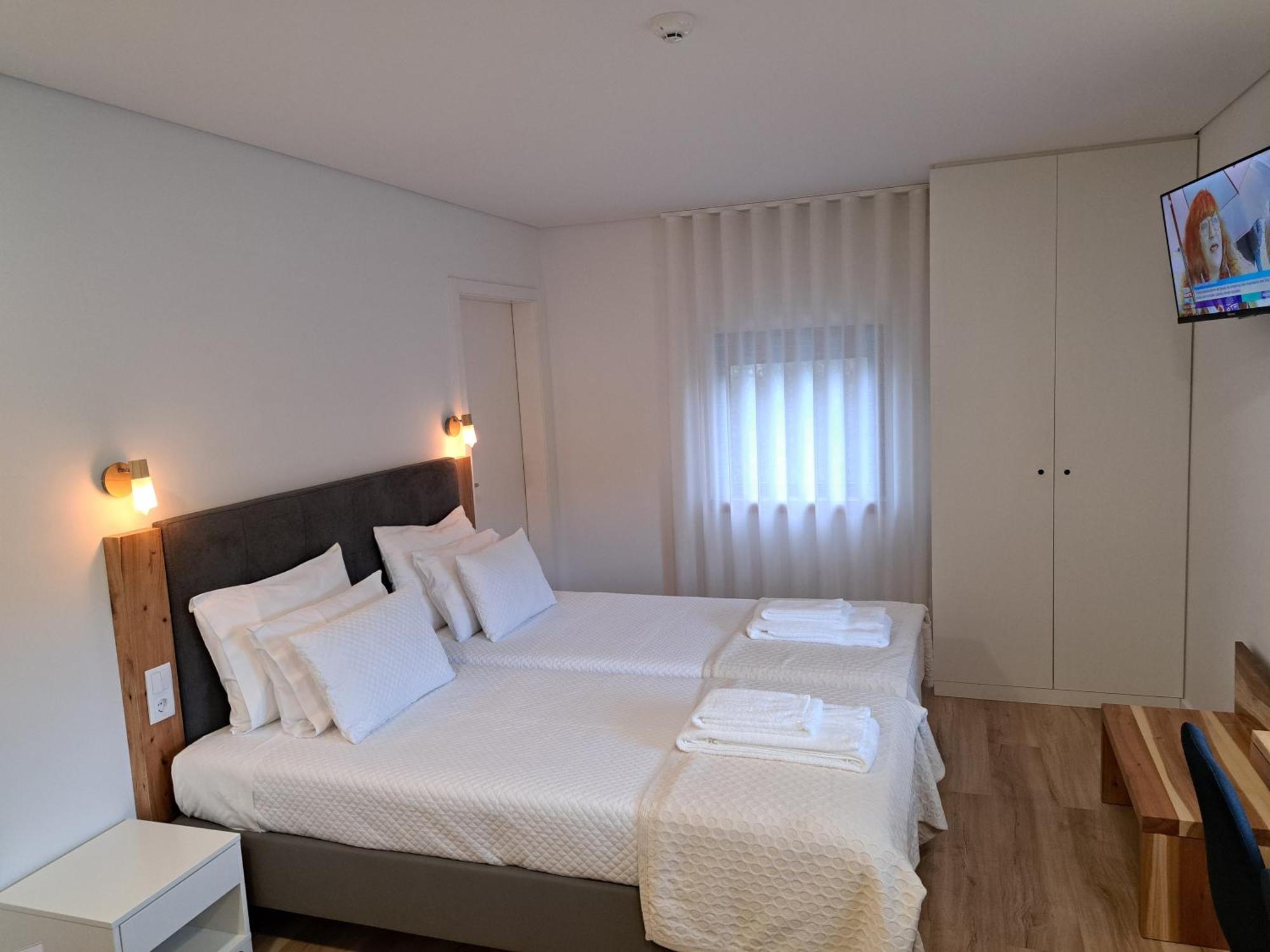 Agrafonte Guest House Pacos de Ferreira Bagian luar foto