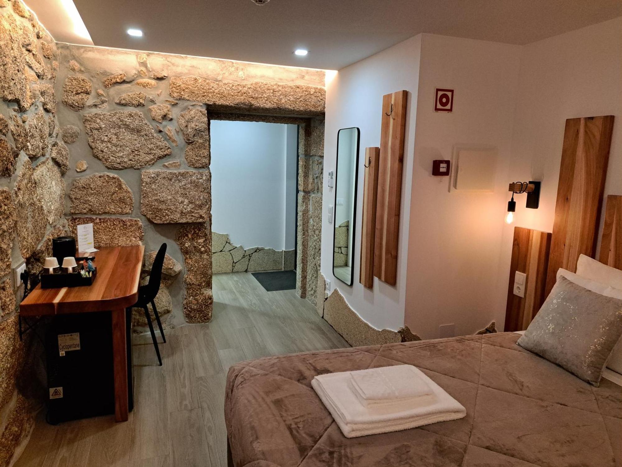 Agrafonte Guest House Pacos de Ferreira Bagian luar foto
